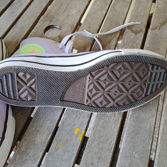 Converse high tops - Picture 4 of 5